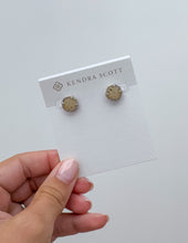 Load image into Gallery viewer, Kendra Scott Sand Dollar Silver Stud Earrings Natural MOP