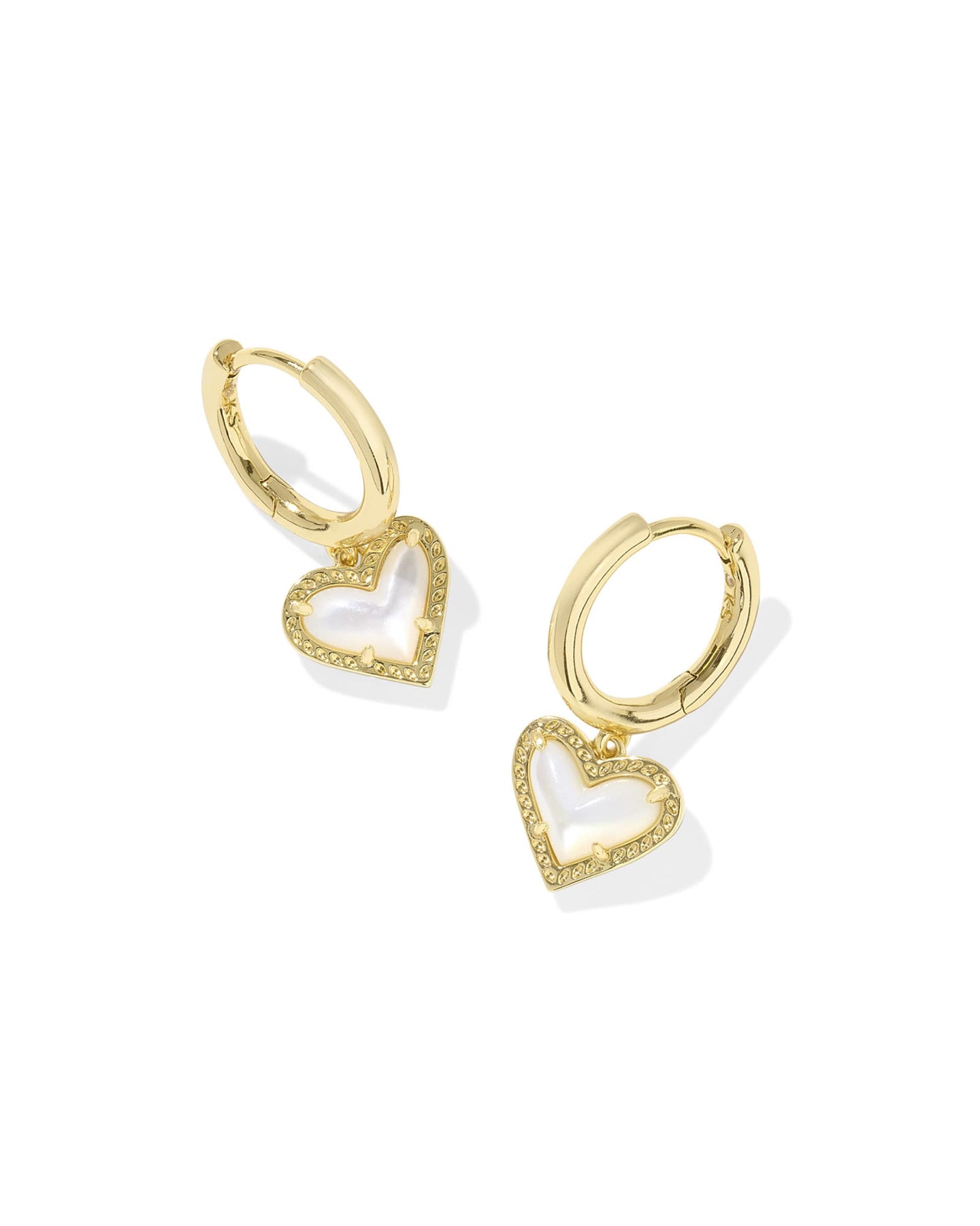 Kendra Scott Ari Heart Huggie Earring in Gold Ivory MOP