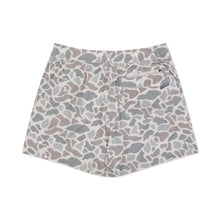 Load image into Gallery viewer, Burlebo 5.5" Everyday Shorts in Classic Deer Camo