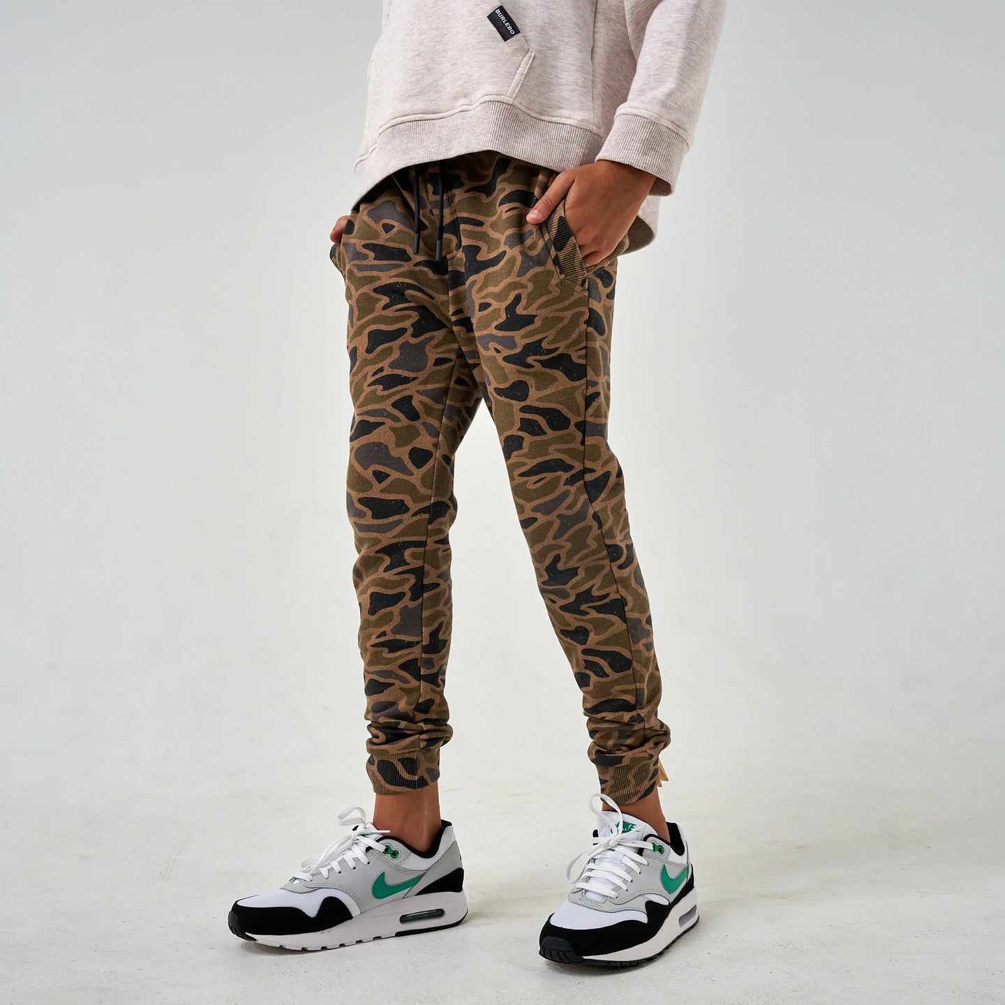 Burlebo Youth Fleece Joggers in Gauge Camo