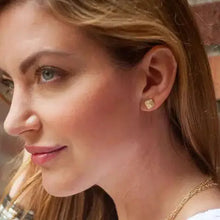 Load image into Gallery viewer, Erin Gray Stud No. 1 Gold Square Earrings