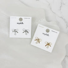 Load image into Gallery viewer, Bow &amp; Pearl Silver Stud Earrings