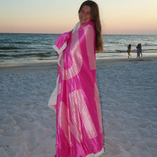 Load image into Gallery viewer, Lulu Mac Blanket - Pink