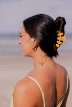 Load image into Gallery viewer, Teleties Classic Medium Hair Clip Mango for it!