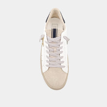 Load image into Gallery viewer, The Pamela Sneakers in White