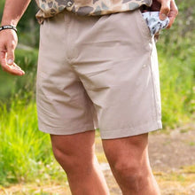 Load image into Gallery viewer, Burlebo 7" Everyday Cobblestone Khaki Shorts with Duck Hunt Pockets