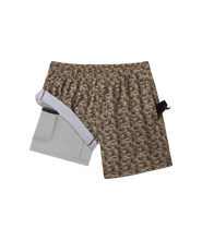 Load image into Gallery viewer, Southern Shirt Co. Men's Everyday Hybrid Shorts in Mallard Mirage