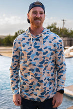 Load image into Gallery viewer, Burlebo Men&#39;s Rockport Camo Performance Hoodie