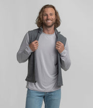 Load image into Gallery viewer, Southern Shirt Co. Basecamp Fleece Vest in Granite