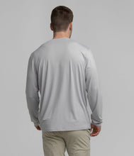 Load image into Gallery viewer, Southern Shirt Men&#39;s Max Comfort LS Pocket Tee in Stone