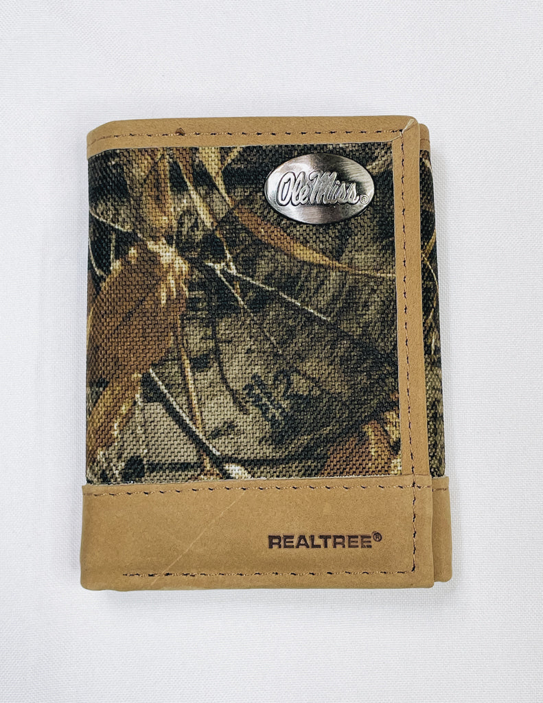 Men's Realtree Trifold Concho Wallet