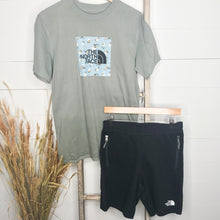 Load image into Gallery viewer, The North Face Men&#39;s Tech Shorts